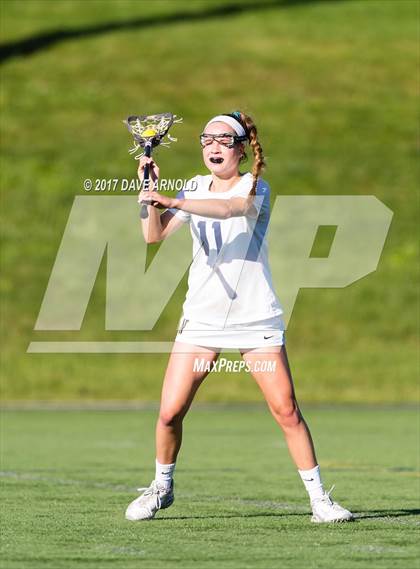 Thumbnail 3 in Wellesley vs. Needham (MIAA Division 1 South Semifinal) photogallery.