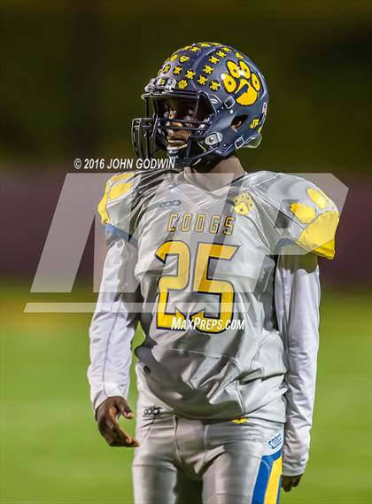 Thumbnail 2 in La Marque vs. Coldspring-Oakhurst photogallery.
