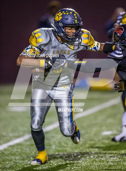 Thumbnail 3 in La Marque vs. Coldspring-Oakhurst photogallery.