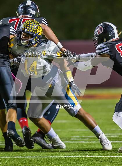 Thumbnail 1 in La Marque vs. Coldspring-Oakhurst photogallery.