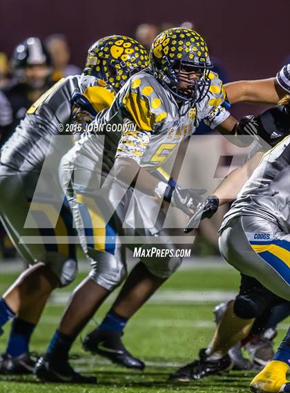 Thumbnail 1 in La Marque vs. Coldspring-Oakhurst photogallery.