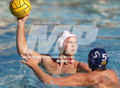 Thumbnail 3 in Notre Dame (SO) @ Harvard-Westlake photogallery.