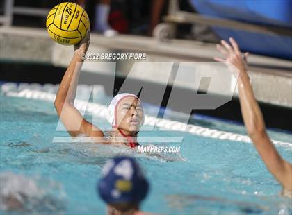 Thumbnail 1 in Notre Dame (SO) @ Harvard-Westlake photogallery.