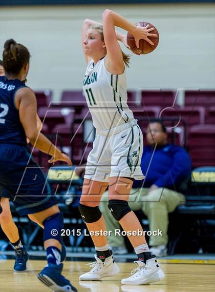 Thumbnail 2 in Smithson Valley vs Reagan photogallery.