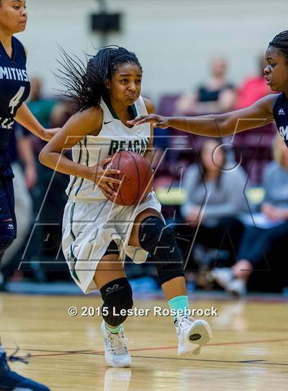 Thumbnail 2 in Smithson Valley vs Reagan photogallery.