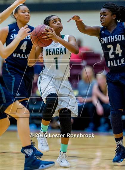 Thumbnail 3 in Smithson Valley vs Reagan photogallery.