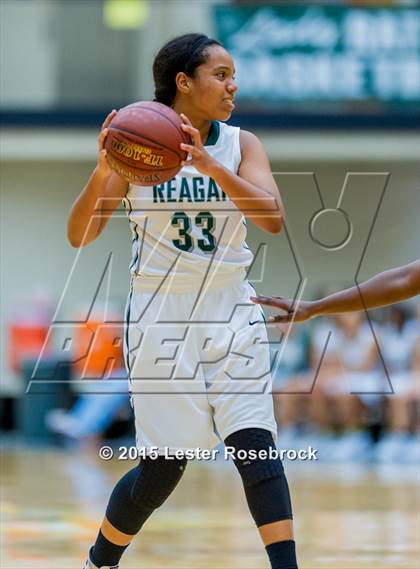 Thumbnail 3 in Smithson Valley vs Reagan photogallery.