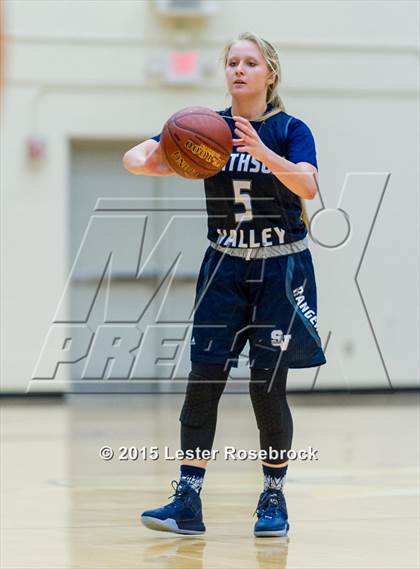 Thumbnail 2 in Smithson Valley vs Reagan photogallery.