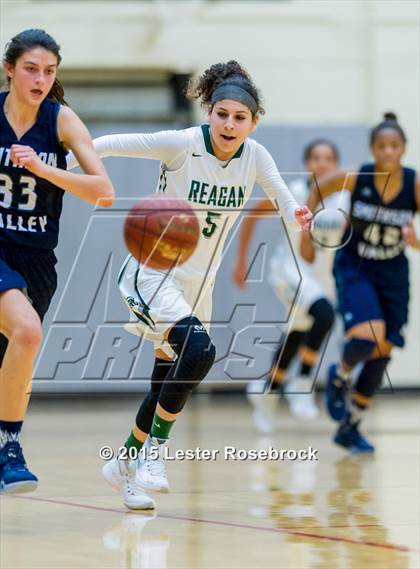 Thumbnail 1 in Smithson Valley vs Reagan photogallery.