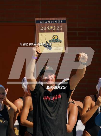 Thumbnail 1 in Newport Harbor vs Oaks Christian (CIF-SS Open Div Final) photogallery.