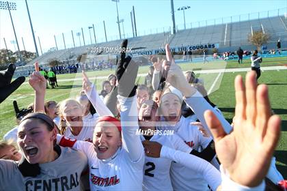 Thumbnail 3 in Scotch Plains-Fanwood vs. Hunterdon Central (NJSIAA Group 4 Final)  photogallery.