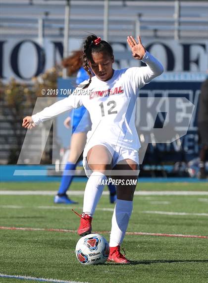 Thumbnail 1 in Scotch Plains-Fanwood vs. Hunterdon Central (NJSIAA Group 4 Final)  photogallery.