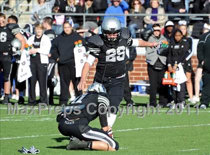 Thumbnail 1 in Carroll vs. Guyer (5A Division 2 Quarterfinals) photogallery.