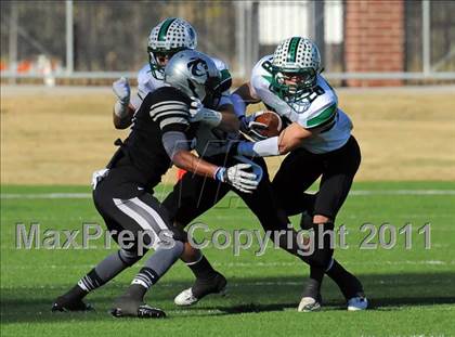Thumbnail 1 in Carroll vs. Guyer (5A Division 2 Quarterfinals) photogallery.