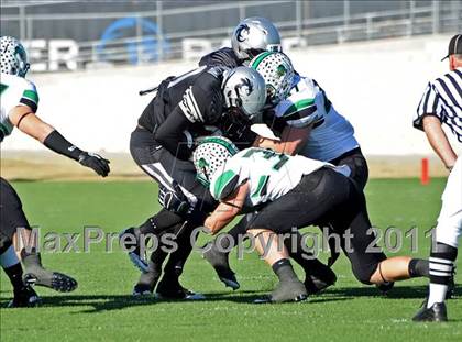 Thumbnail 2 in Carroll vs. Guyer (5A Division 2 Quarterfinals) photogallery.