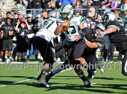 Thumbnail 2 in Carroll vs. Guyer (5A Division 2 Quarterfinals) photogallery.
