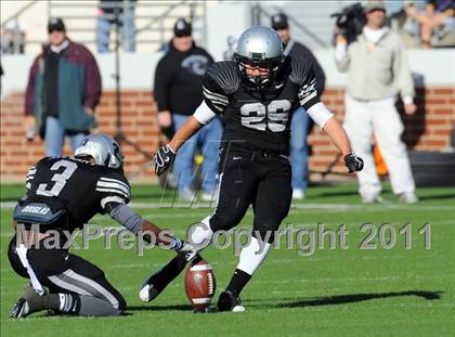 Thumbnail 3 in Carroll vs. Guyer (5A Division 2 Quarterfinals) photogallery.