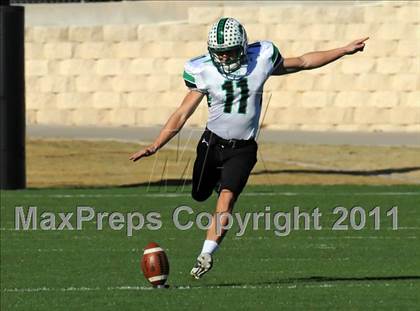 Thumbnail 1 in Carroll vs. Guyer (5A Division 2 Quarterfinals) photogallery.