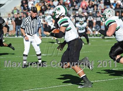 Thumbnail 2 in Carroll vs. Guyer (5A Division 2 Quarterfinals) photogallery.