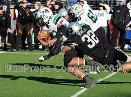 Thumbnail 2 in Carroll vs. Guyer (5A Division 2 Quarterfinals) photogallery.