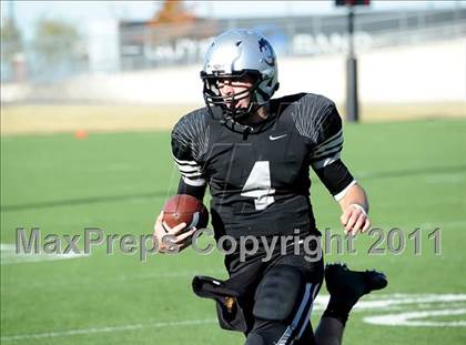 Thumbnail 1 in Carroll vs. Guyer (5A Division 2 Quarterfinals) photogallery.
