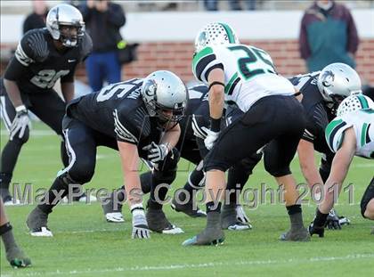 Thumbnail 2 in Carroll vs. Guyer (5A Division 2 Quarterfinals) photogallery.