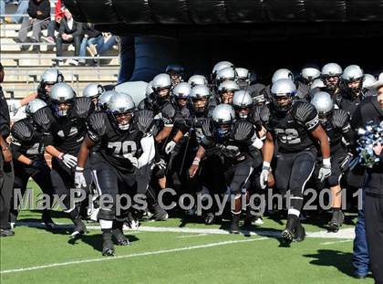Thumbnail 1 in Carroll vs. Guyer (5A Division 2 Quarterfinals) photogallery.