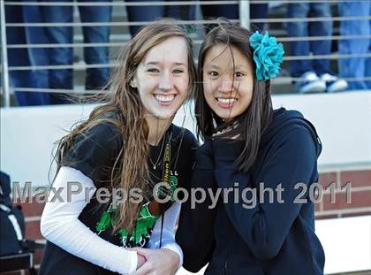 Thumbnail 2 in Carroll vs. Guyer (5A Division 2 Quarterfinals) photogallery.