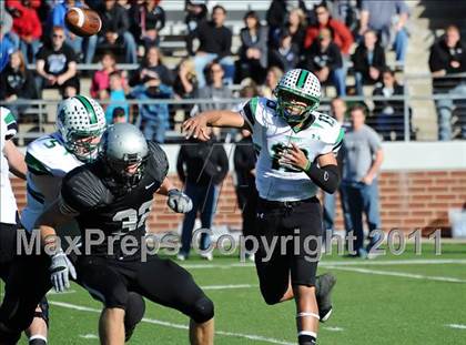 Thumbnail 2 in Carroll vs. Guyer (5A Division 2 Quarterfinals) photogallery.