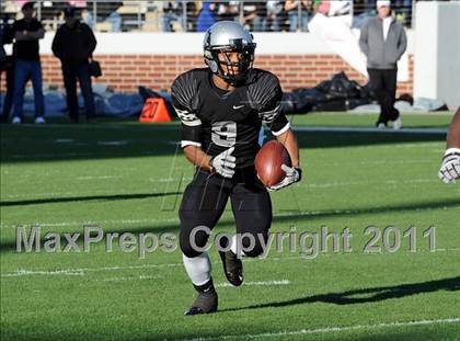 Thumbnail 3 in Carroll vs. Guyer (5A Division 2 Quarterfinals) photogallery.