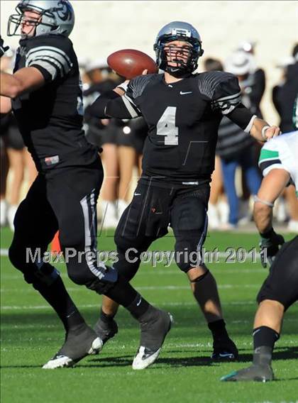 Thumbnail 2 in Carroll vs. Guyer (5A Division 2 Quarterfinals) photogallery.