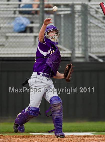 Thumbnail 2 in Seven Lakes vs. Lufkin (Clear Creek ISD Tournament) photogallery.