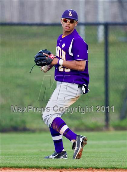 Thumbnail 1 in Seven Lakes vs. Lufkin (Clear Creek ISD Tournament) photogallery.