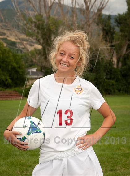 Thumbnail 2 in Viewmont (Preseason Early Contenders Soccer Photo Shoot) photogallery.