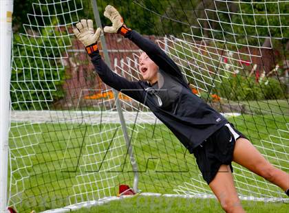 Thumbnail 2 in Viewmont (Preseason Early Contenders Soccer Photo Shoot) photogallery.