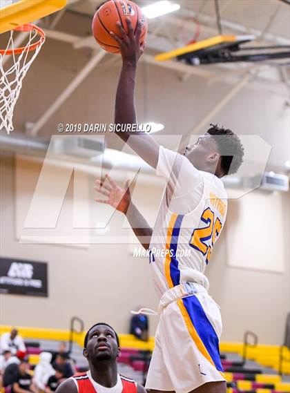 Thumbnail 2 in Coronado vs Shadow Mountain (Hoophall West Tournament)  photogallery.