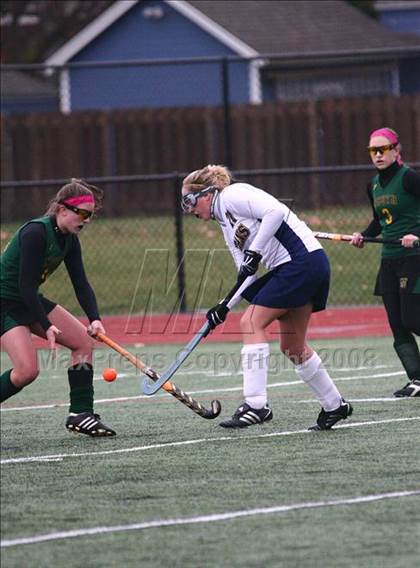 Thumbnail 2 in Williamsville North vs Webster Thomas (Class A, Far West Regionals) photogallery.