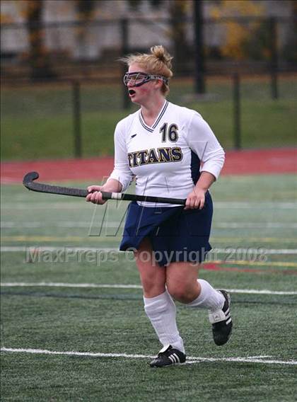 Thumbnail 1 in Williamsville North vs Webster Thomas (Class A, Far West Regionals) photogallery.