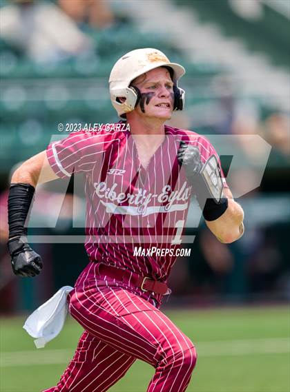 Thumbnail 3 in Liberty-Eylau vs Randall (UIL 4A State Baseball Semifinal) photogallery.
