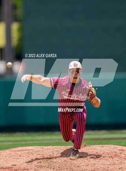 Thumbnail 3 in Liberty-Eylau vs Randall (UIL 4A State Baseball Semifinal) photogallery.