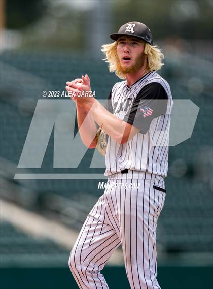Thumbnail 1 in Liberty-Eylau vs Randall (UIL 4A State Baseball Semifinal) photogallery.