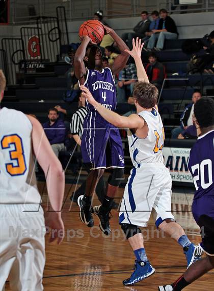 Thumbnail 3 in Berean Christian vs Tennessee School for the Deaf (TSSAA D2-A District Consolation) photogallery.