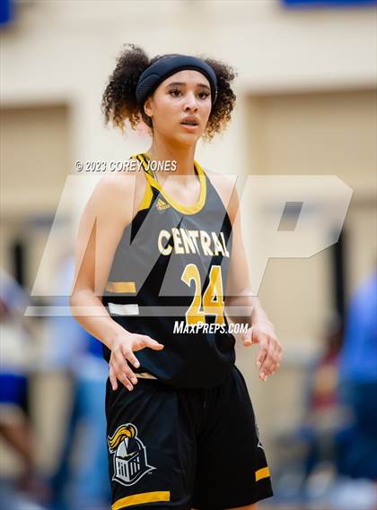 Thumbnail 1 in Central Gwinnett vs McEachern (GHSA 7A Elite 8 Playoff) photogallery.