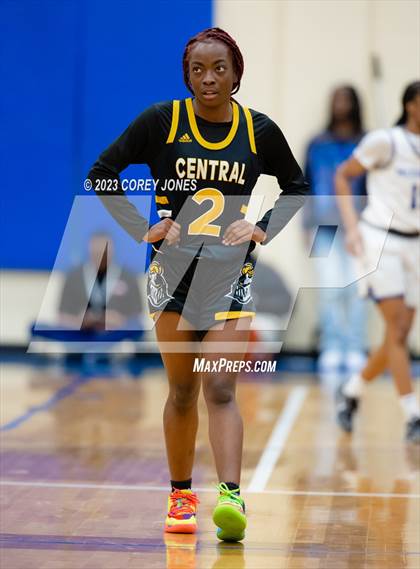 Thumbnail 3 in Central Gwinnett vs McEachern (GHSA 7A Elite 8 Playoff) photogallery.