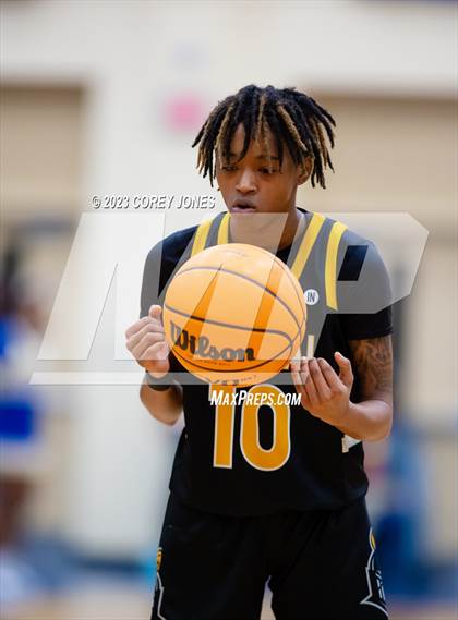 Thumbnail 3 in Central Gwinnett vs McEachern (GHSA 7A Elite 8 Playoff) photogallery.