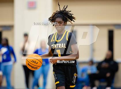 Thumbnail 3 in Central Gwinnett vs McEachern (GHSA 7A Elite 8 Playoff) photogallery.