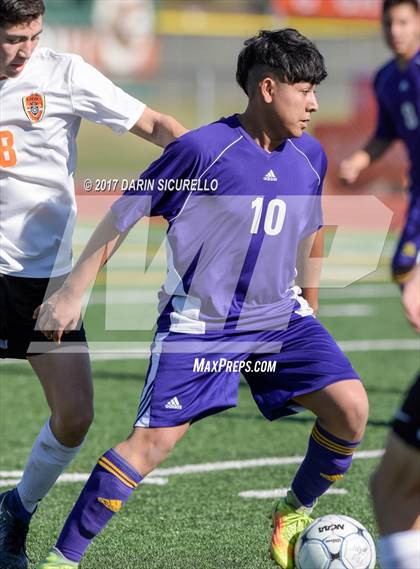 Thumbnail 2 in Mesa vs. Corona del Sol (Coyote Classic) photogallery.