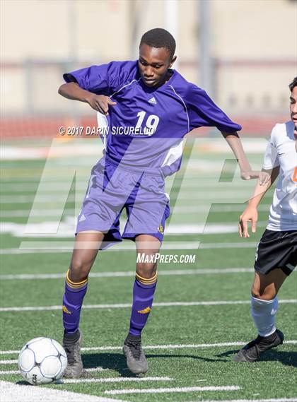 Thumbnail 3 in Mesa vs. Corona del Sol (Coyote Classic) photogallery.