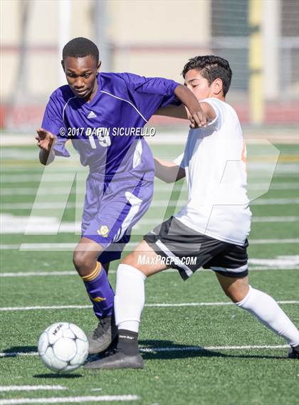 Thumbnail 3 in Mesa vs. Corona del Sol (Coyote Classic) photogallery.