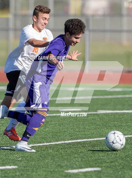 Thumbnail 3 in Mesa vs. Corona del Sol (Coyote Classic) photogallery.